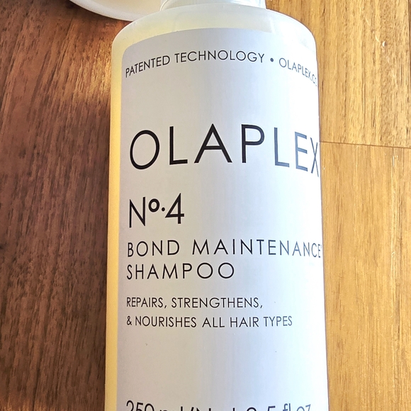 NEW! OLAPLEX No.4 and No.5 Bond Maintenance Shampoo And Conditioner Set - Picture 7 of 10